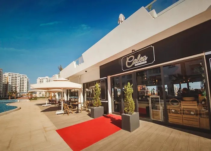 One Bedroom In Caesar & Spa, Long *