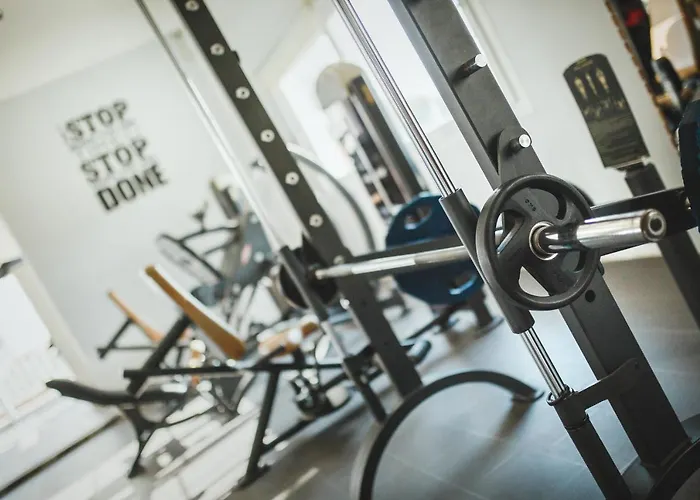 Apartment One Bedroom In Caesar & Spa, Long