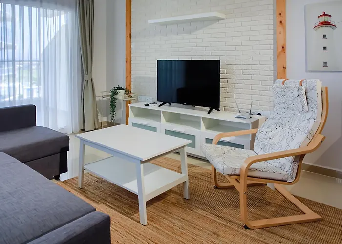 One Bedroom In Caesar & Spa, Long * Perivolia tou Trikomou