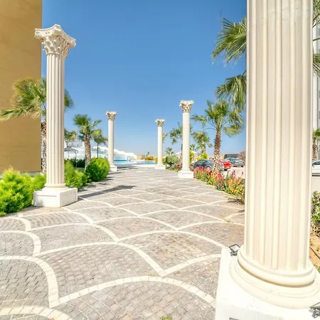 One Bedroom In Caesar & Spa, Long *