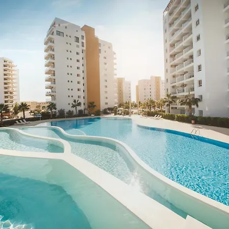 One Bedroom In Caesar & Spa, Long *