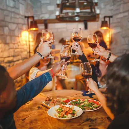 Apartament One Bedroom In Caesar & Spa, Long