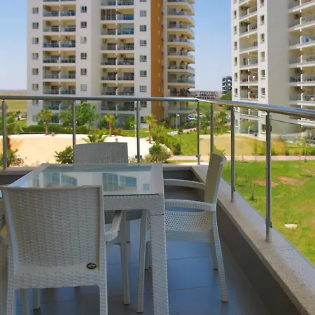 Apartament One Bedroom In Caesar & Spa, Long